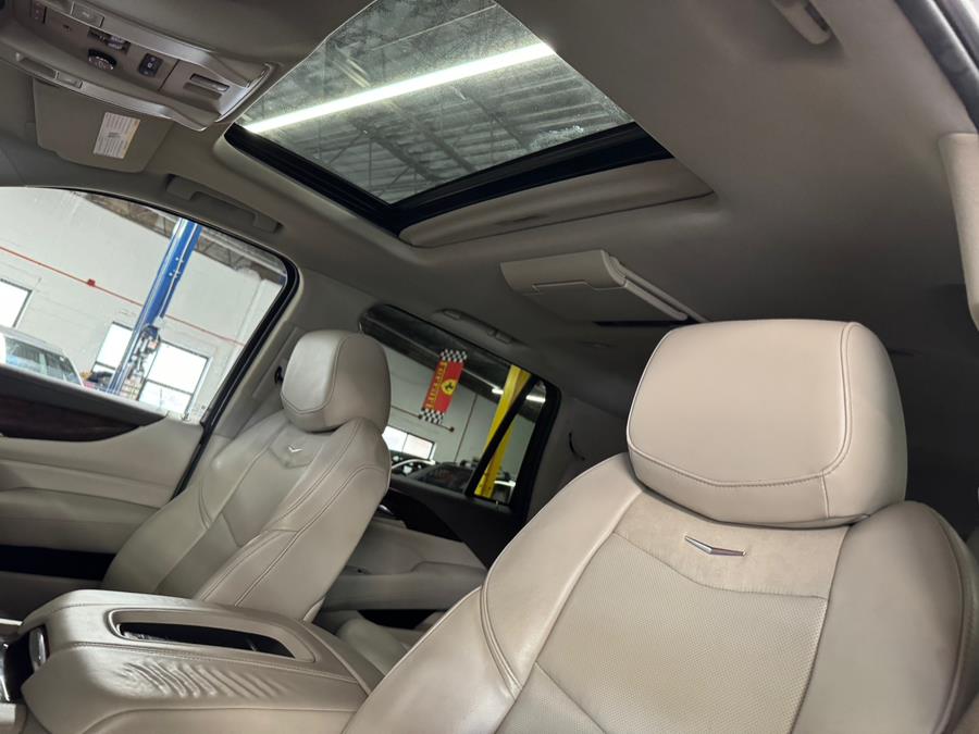 2016 Cadillac Escalade 4WD 4dr Premium Collection photo