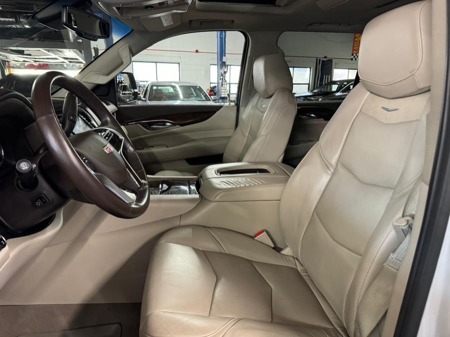 2016 Cadillac Escalade 4WD 4dr Premium Collection photo
