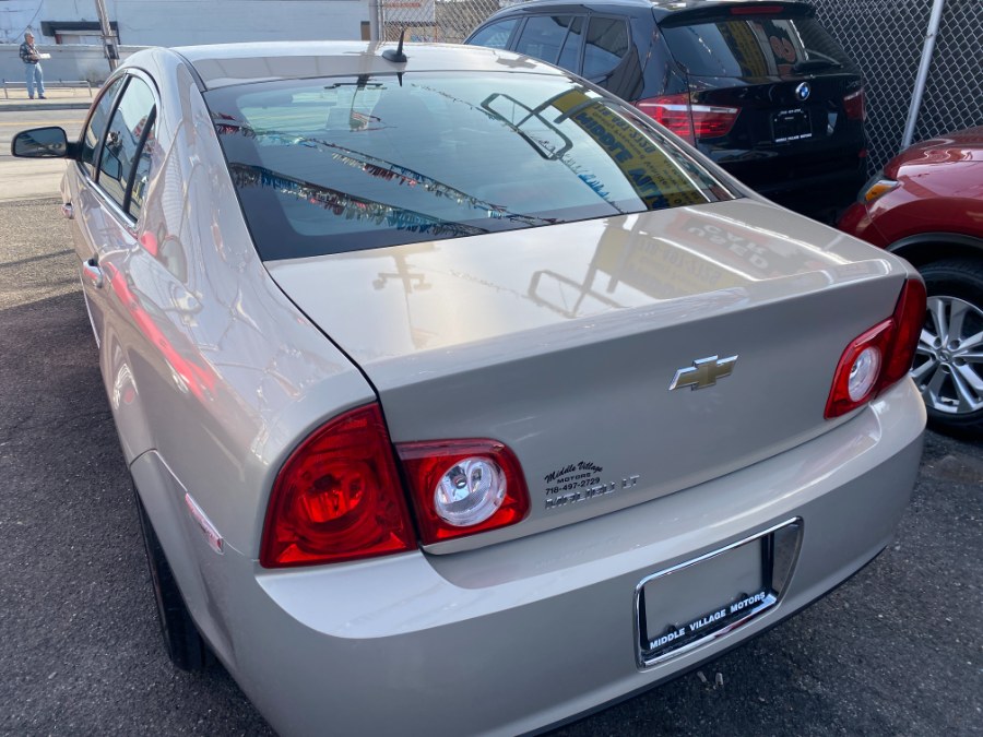 2010 Chevrolet Malibu LT photo