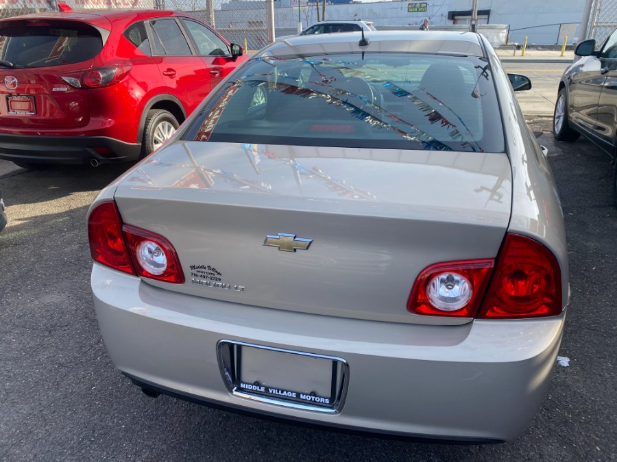 2010 Chevrolet Malibu LT photo