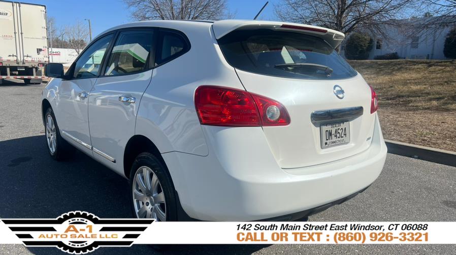 2012 Nissan Rogue S photo