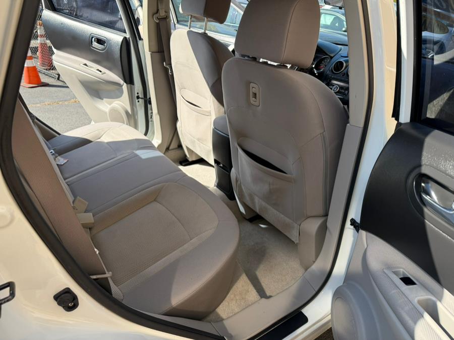2012 Nissan Rogue S photo