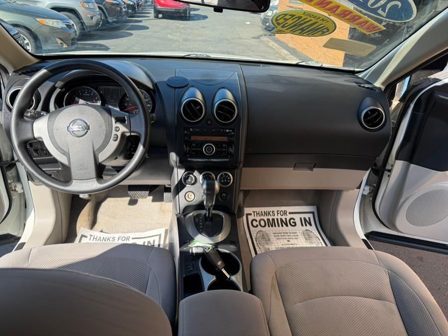2012 Nissan Rogue S photo