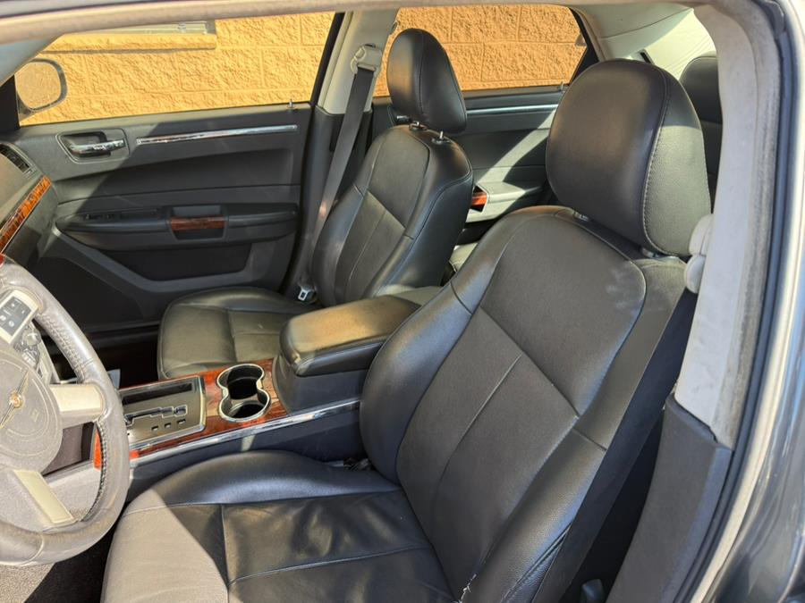 2008 Chrysler 300 Limited photo