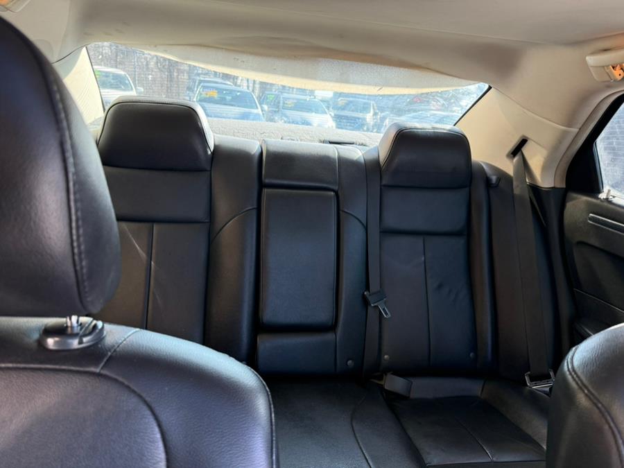 2008 Chrysler 300 Limited photo