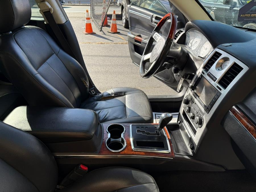 2008 Chrysler 300 Limited photo