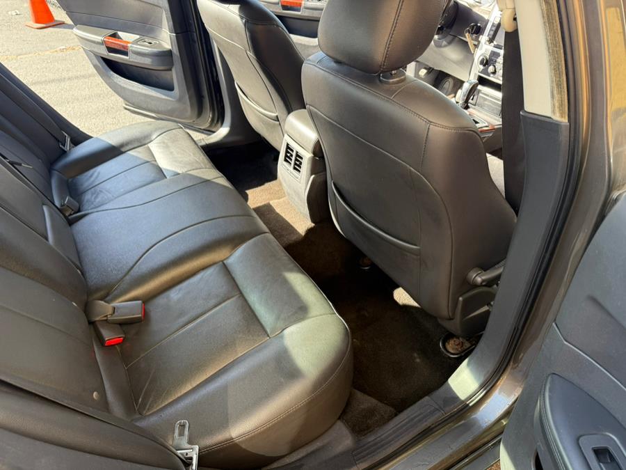 2008 Chrysler 300 Limited photo