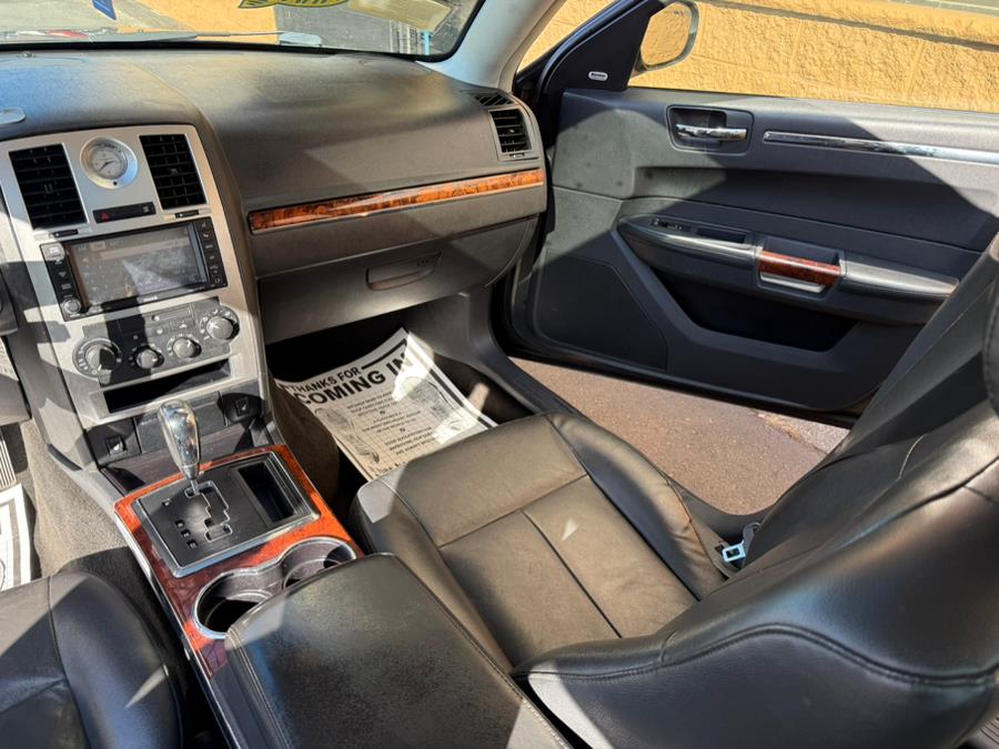 2008 Chrysler 300 Limited photo