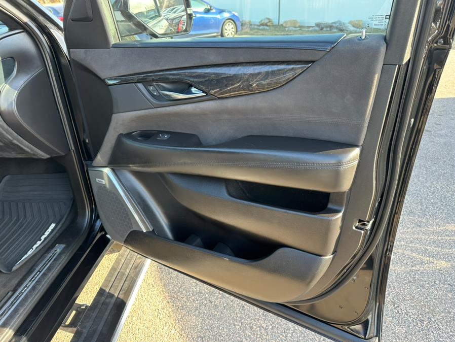 2016 Cadillac Escalade 4WD 4dr Platinum photo
