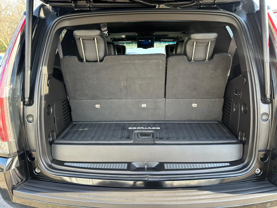 2016 Cadillac Escalade 4WD 4dr Platinum photo