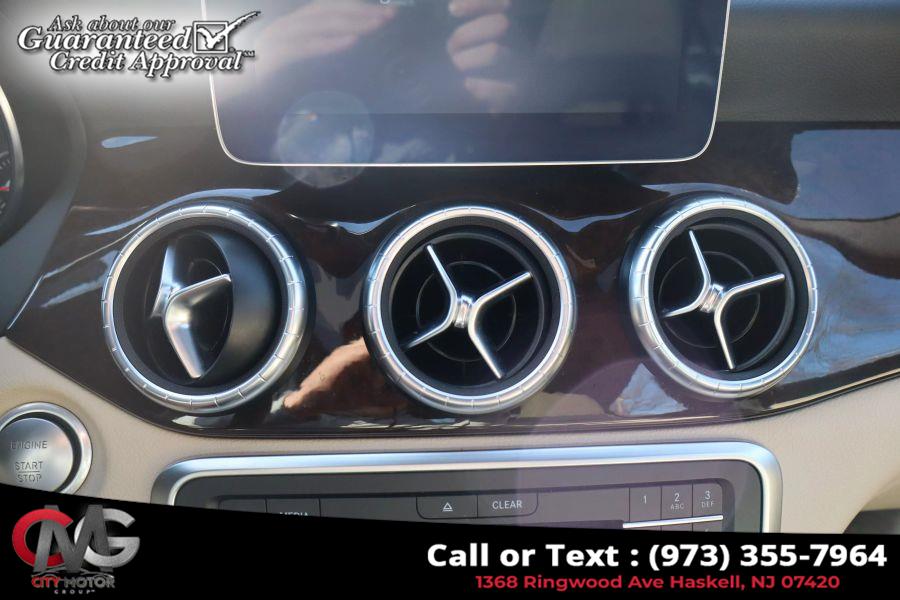 2019 Mercedes-Benz cla CLA 250 4MATIC Coupe 4D photo