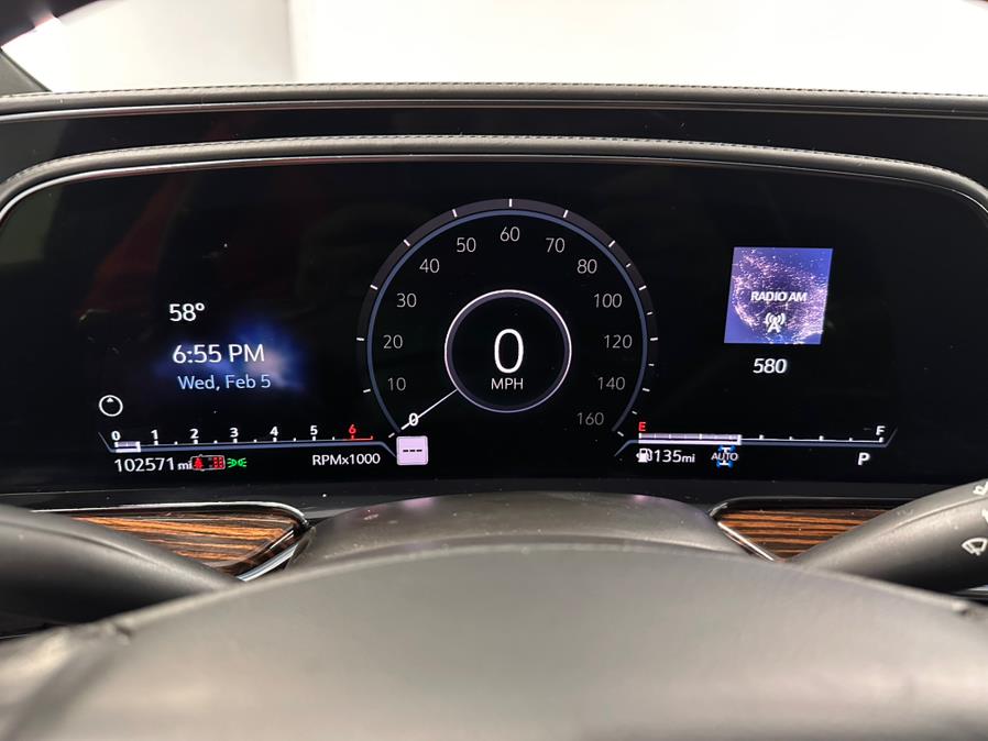 2021 Cadillac Escalade ESV 4WD 4dr Luxury photo