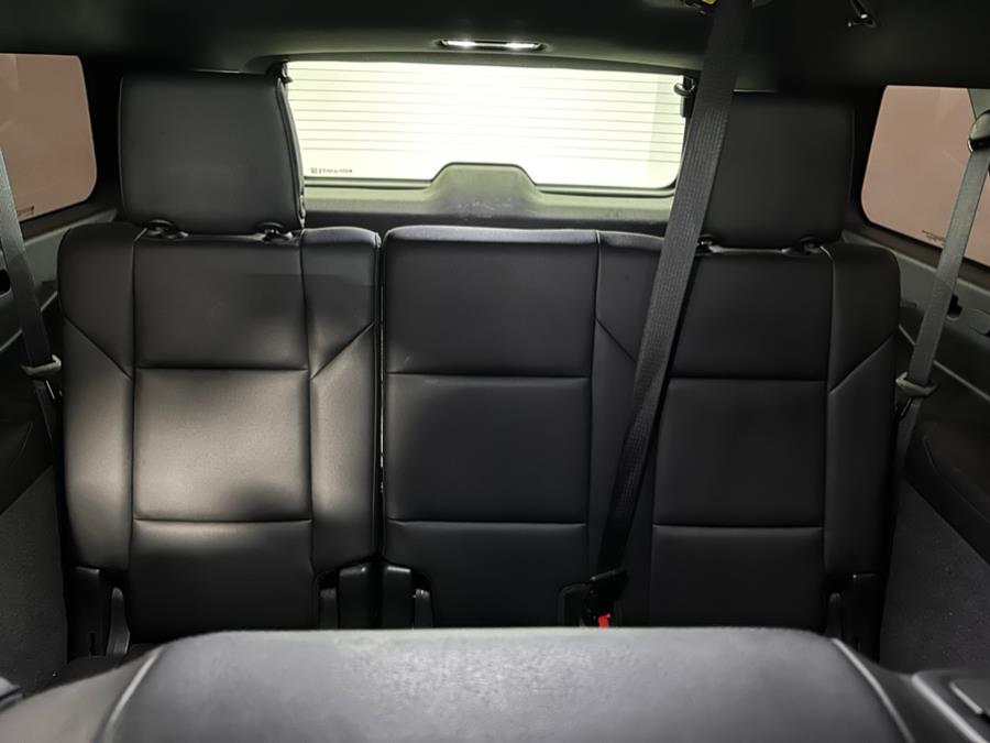 2021 Cadillac Escalade ESV 4WD 4dr Luxury photo
