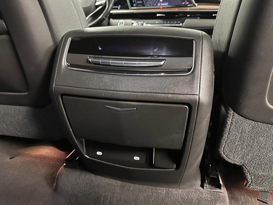 2021 Cadillac Escalade ESV 4WD 4dr Luxury photo