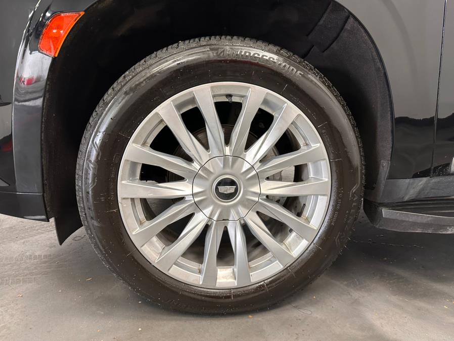 2021 Cadillac Escalade ESV 4WD 4dr Luxury photo