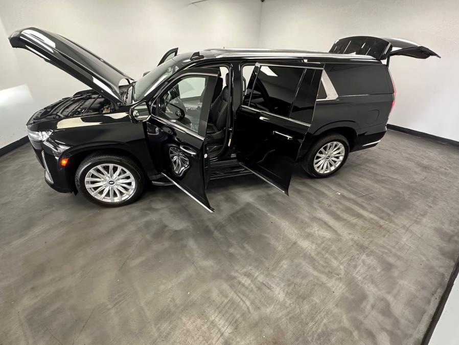 2021 Cadillac Escalade ESV 4WD 4dr Luxury photo