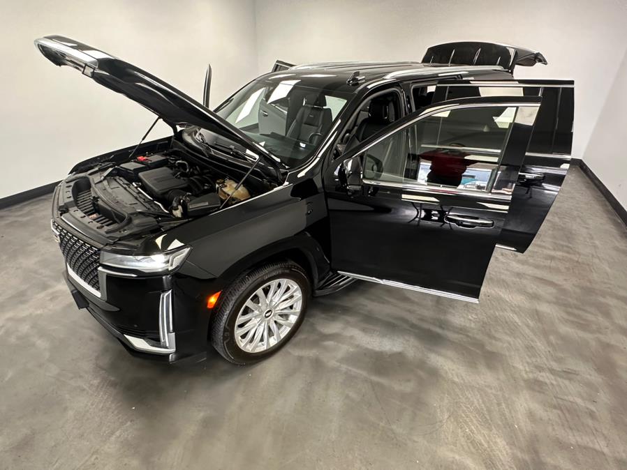 2021 Cadillac Escalade ESV 4WD 4dr Luxury photo