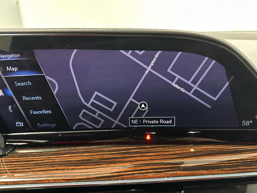 2021 Cadillac Escalade ESV 4WD 4dr Luxury photo