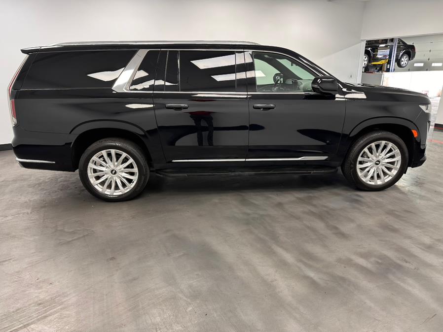 2021 Cadillac Escalade ESV 4WD 4dr Luxury photo