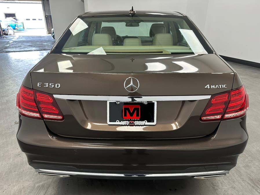 2014 Mercedes-Benz E-Class E350 4MATIC Sport photo
