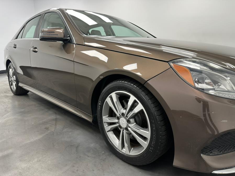 2014 Mercedes-Benz E-Class E350 4MATIC Sport photo