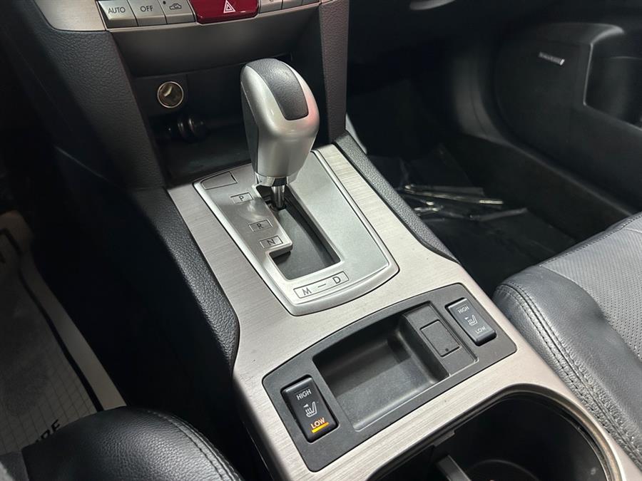 2012 Subaru Outback 2.5i Limited photo