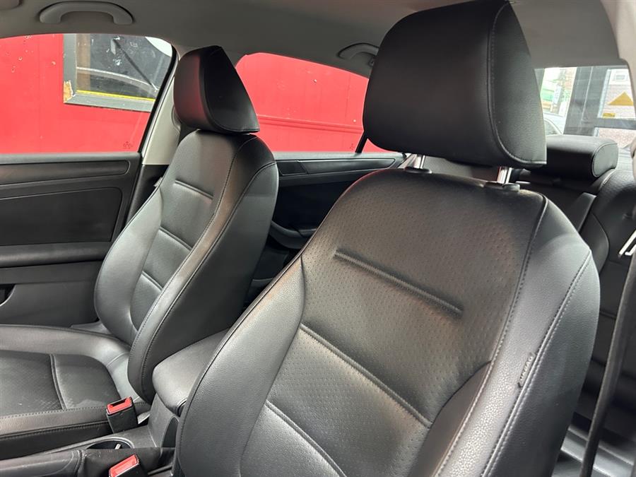 2014 Volkswagen Jetta SE photo