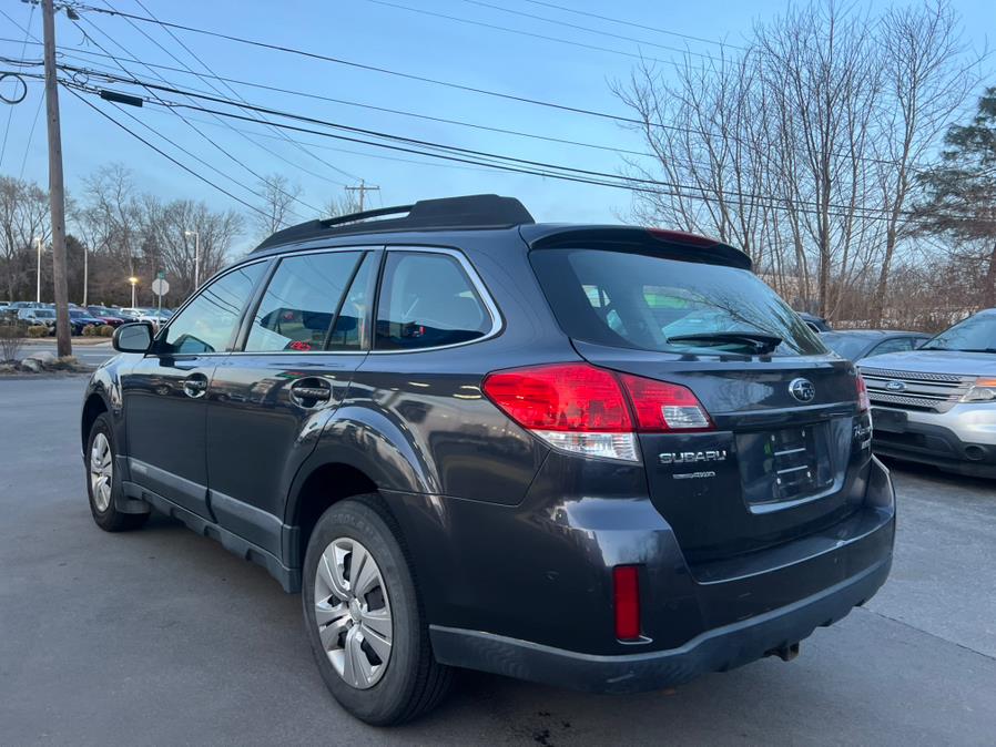 2011 Subaru Outback 2.5i photo