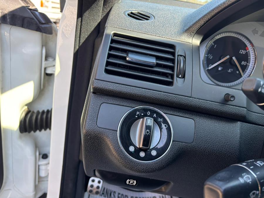 2008 Mercedes-Benz C-Class C300 photo