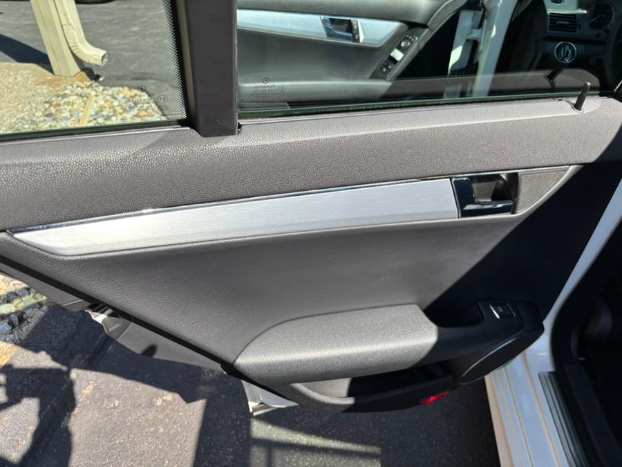 2008 Mercedes-Benz C-Class C300 photo