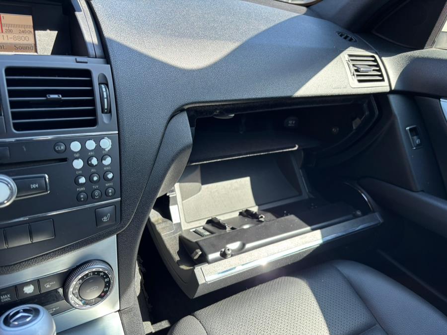 2008 Mercedes-Benz C-Class C300 photo