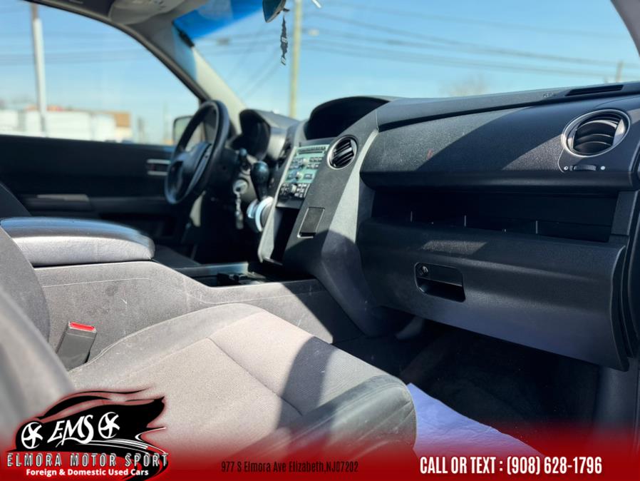 2011 Honda Pilot LX photo