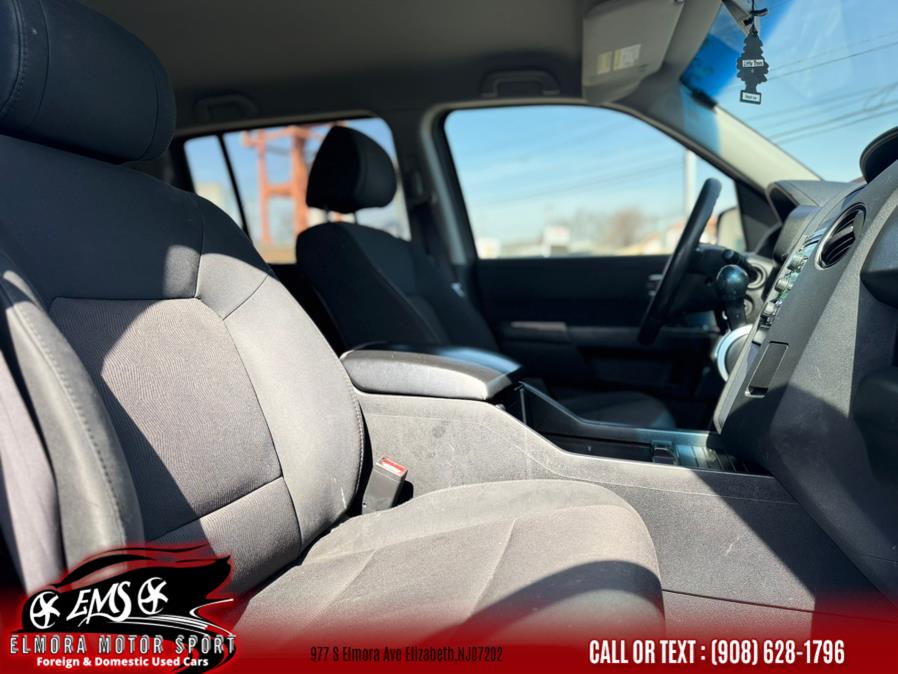 2011 Honda Pilot LX photo
