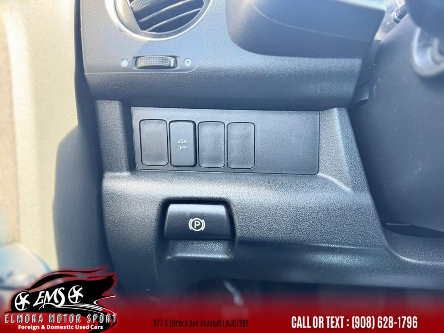 2011 Honda Pilot LX photo