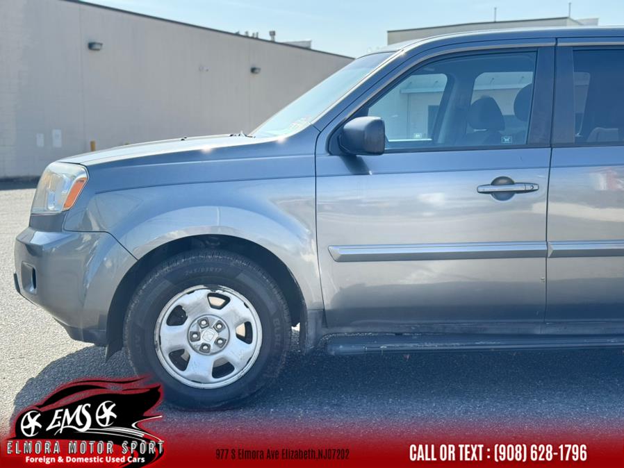 2011 Honda Pilot LX photo