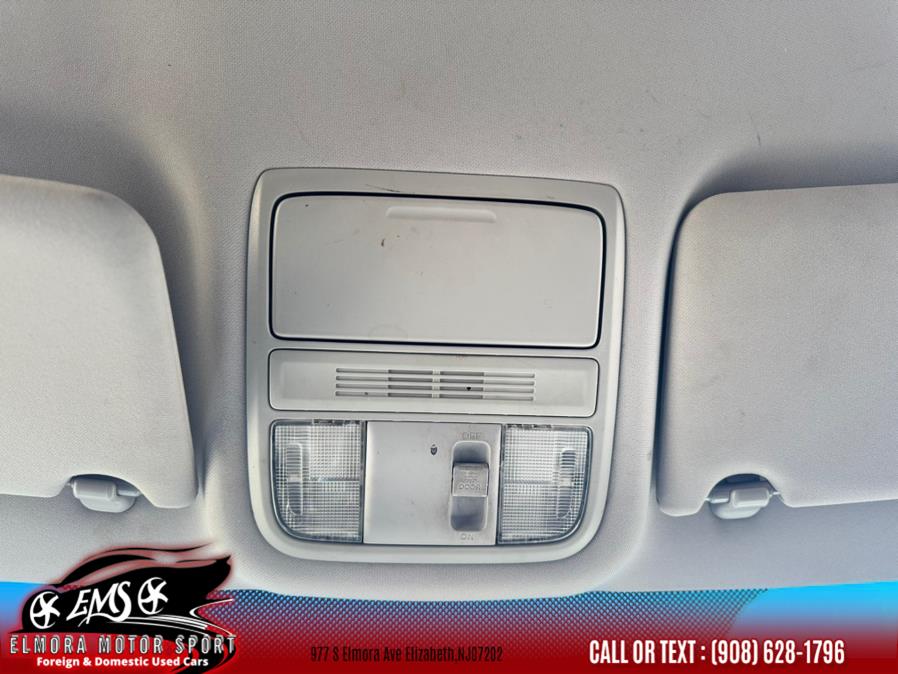 2011 Honda Pilot LX photo