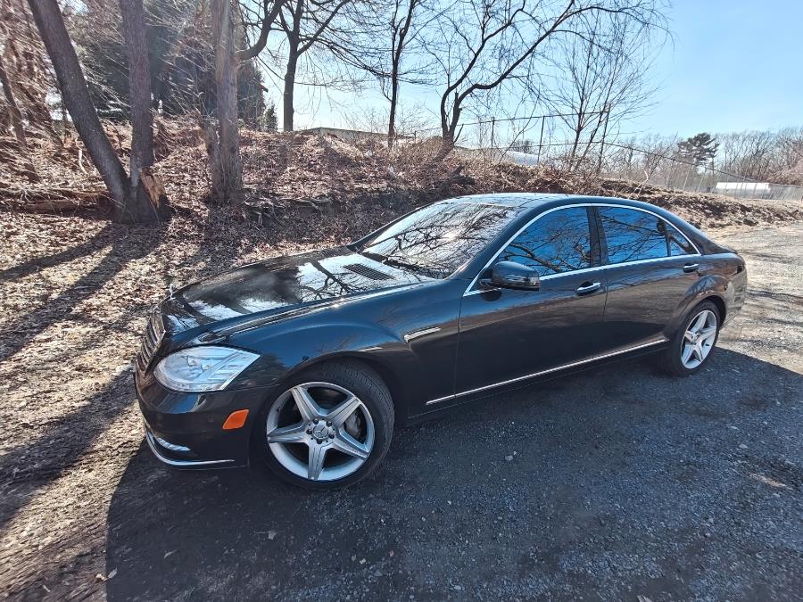2013 Mercedes-Benz S-Class S550 4MATIC photo