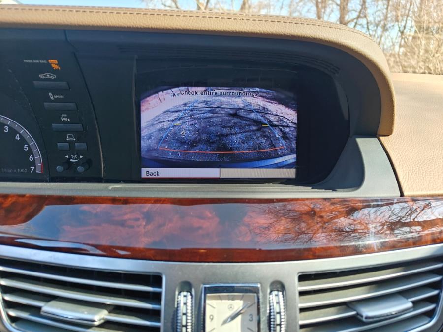 2013 Mercedes-Benz S-Class S550 4MATIC photo