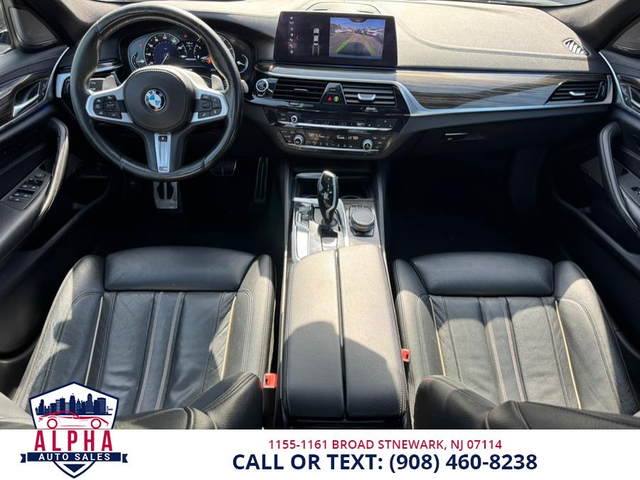 2018 BMW 5-Series M550i xDrive Sedan photo