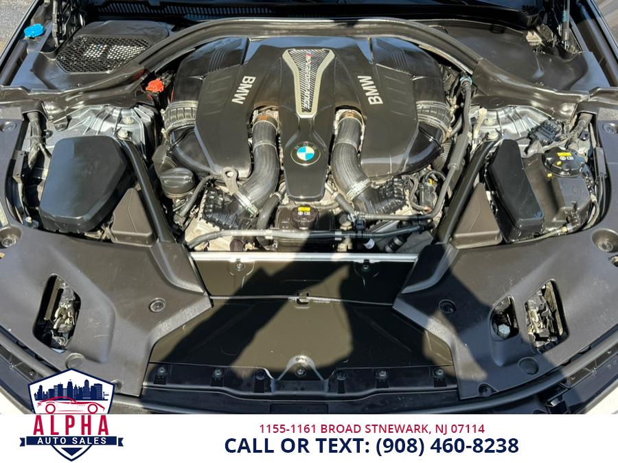 2018 BMW 5-Series M550i xDrive Sedan photo