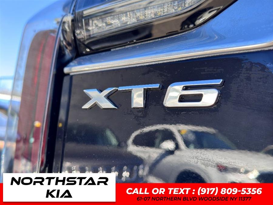2021 Cadillac XT6 Sport photo