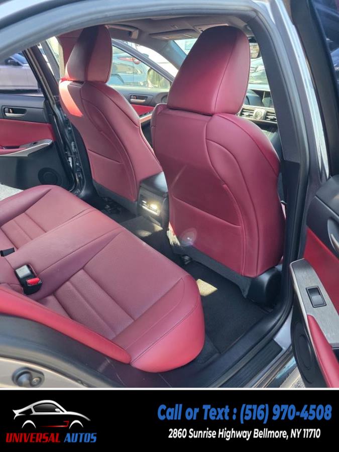 2019 Lexus IS IS photo