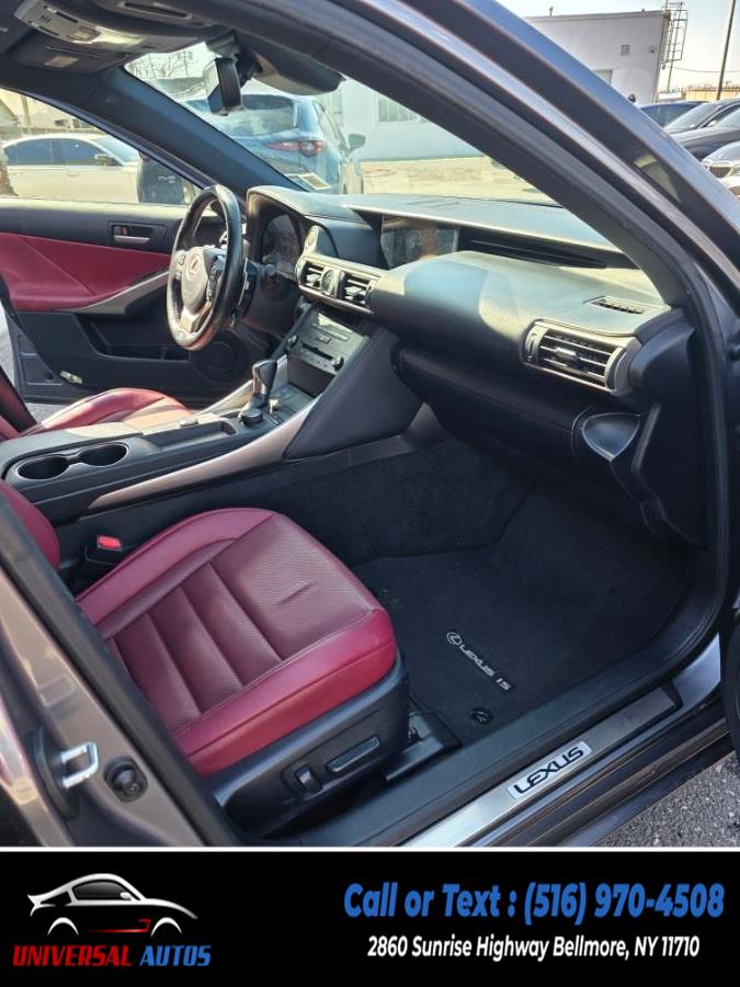 2019 Lexus IS IS photo