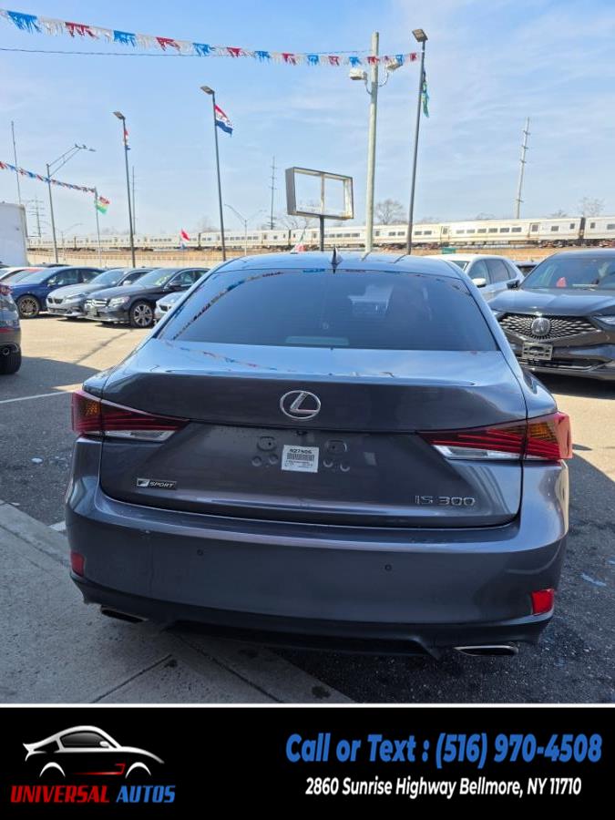 2019 Lexus IS IS photo