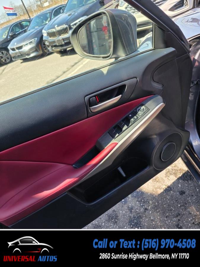 2019 Lexus IS IS photo