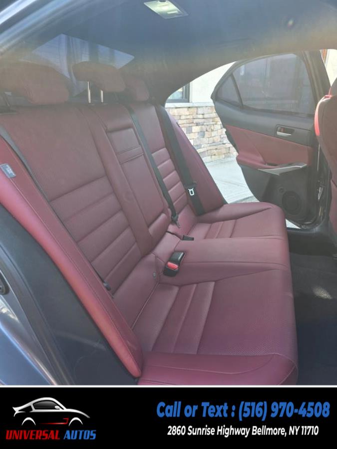 2019 Lexus IS IS photo