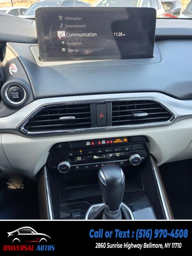 2023 Mazda CX-9 Signature AWD photo