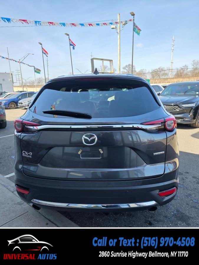 2023 Mazda CX-9 Signature AWD photo