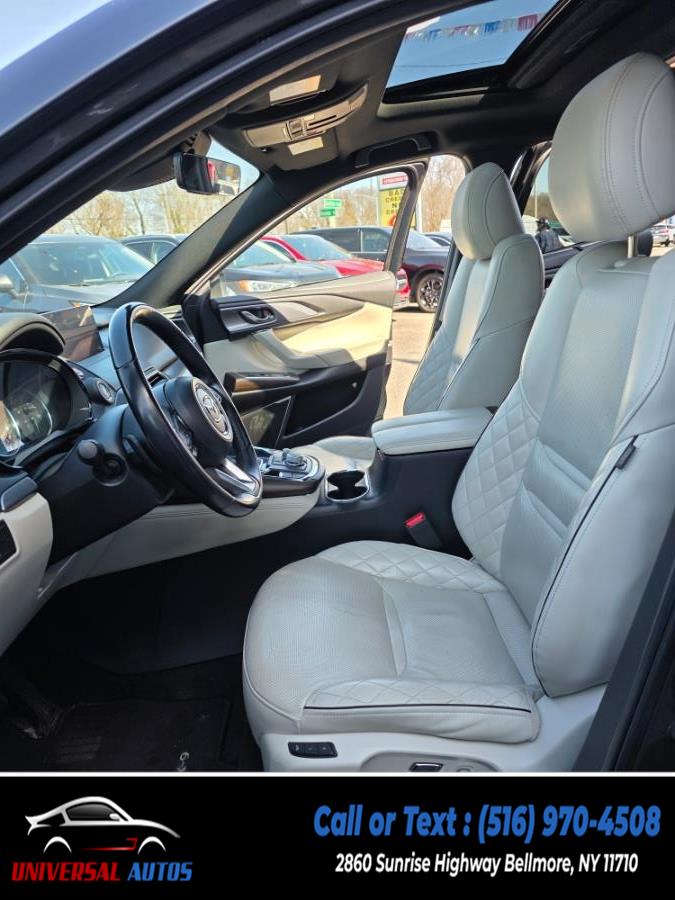 2023 Mazda CX-9 Signature AWD photo
