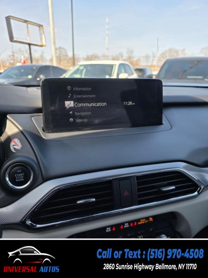 2023 Mazda CX-9 Signature AWD photo